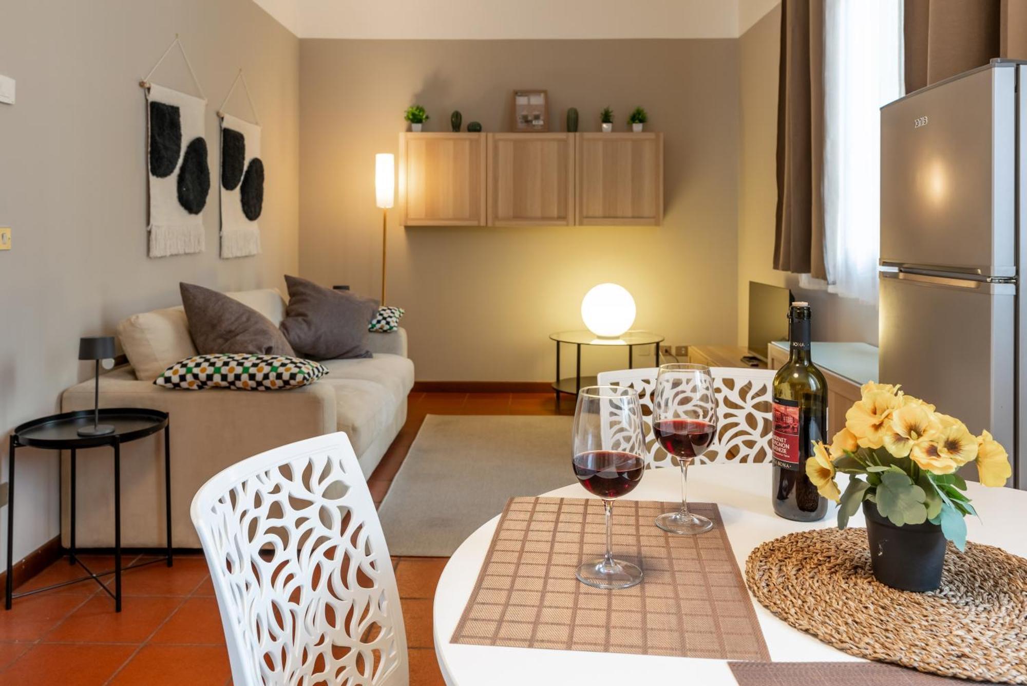 -Near Arena & Parking - Pet Friendly Historical Arena Palace Lägenhet Verona Exteriör bild